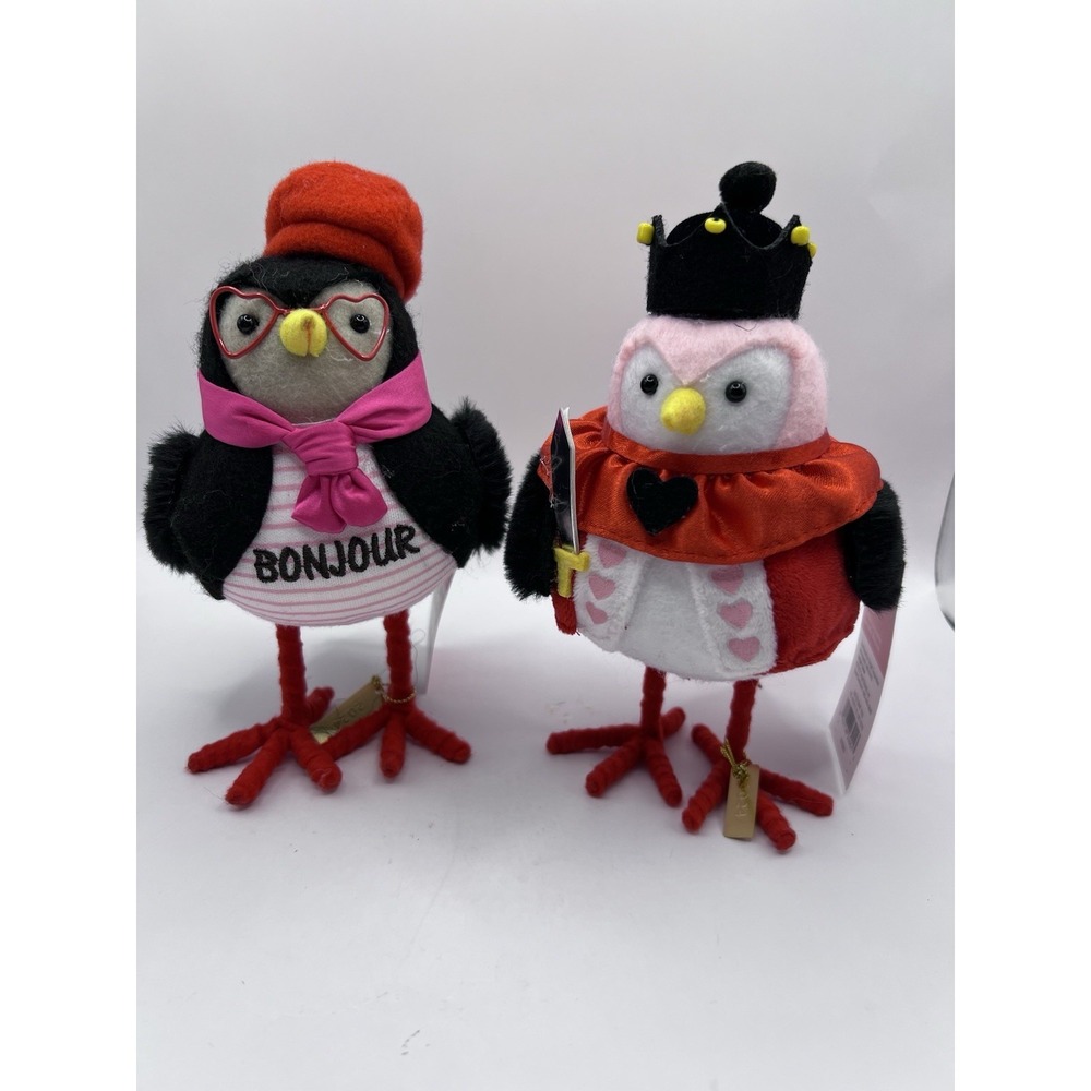 2024 Target Featherly Friends Spritz Bird Kingsley Valentine's King of Hearts